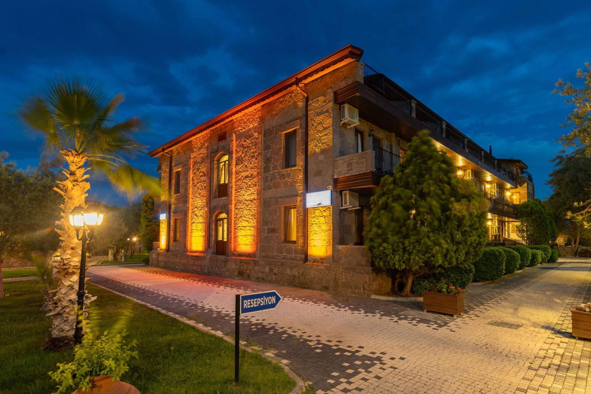 Assos Park Hotel Exterior foto