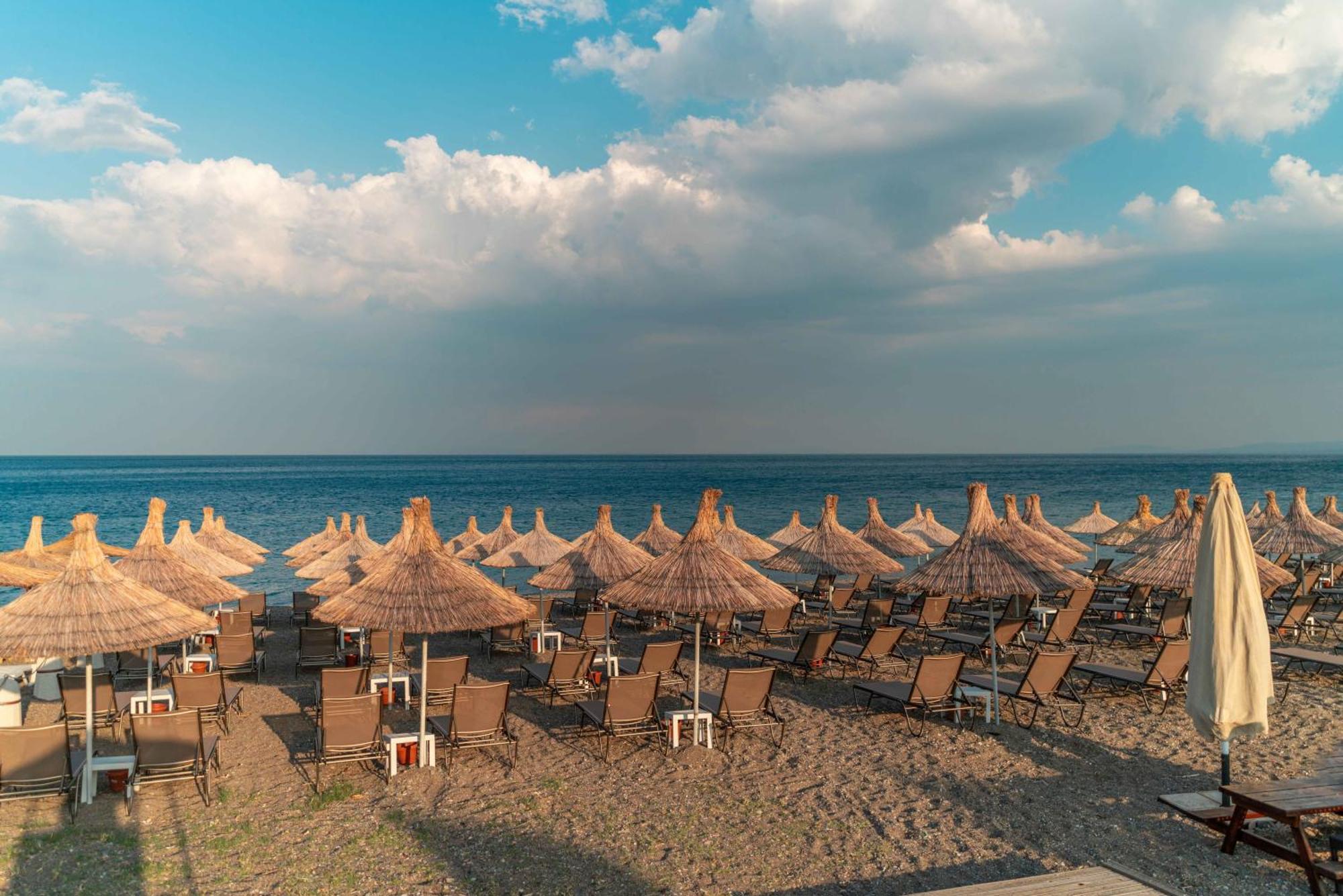 Assos Park Hotel Exterior foto